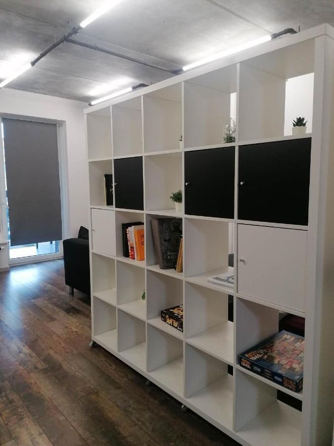 Erdvi Studija Spacious Studio Apartment Self Check In Вилнюс Екстериор снимка